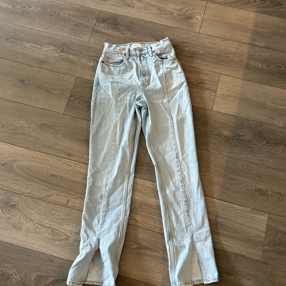 Abercrombie & Fitch ultra high rise jeans - Picture 3 of 4